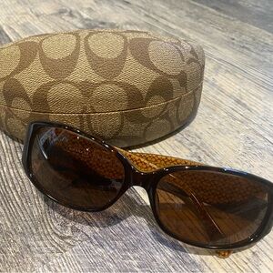 Coach Brown Sunglasses S464